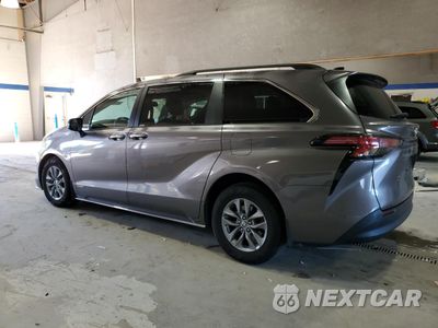 Drugie zdjęcie samochodu z przodu: 2021 TOYOTA SIENNA XLE VIN:5TDJRKEC5MS028288 - miniatura