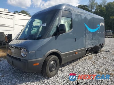 2025 RIVIAN EDV 700 7FCEHEB25SN028595 - główne zdjęcie licytacji z USA - miniatura