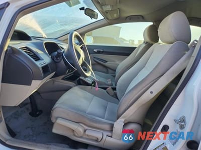 Zdjęcie 7 z 12 samochodu: 2010 HONDA CIVIC LX VIN:19XFA1F5XAE058626 - miniatura