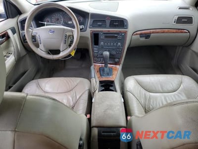 Zdjęcie 8 z 13 samochodu: 2006 VOLVO V70 VIN:YV1SW612662570909 - miniatura