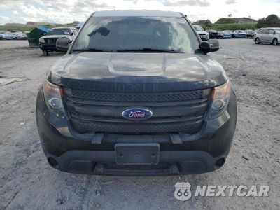 Piąte zdjęcie samochodu w środku: 2015 FORD EXPLORER POLICE INTERCEPTOR VIN:1FM5K8AR4FGC66550 - miniatura