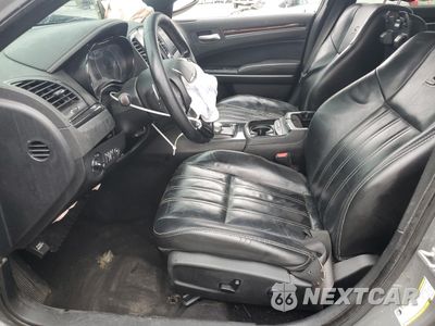 Zdjęcie 7 z 13 samochodu: 2019 CHRYSLER 300 S VIN:2C3CCABG5KH559373 - miniatura