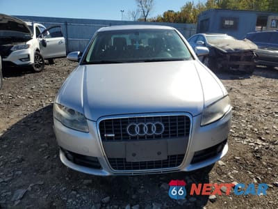 Piąte zdjęcie samochodu w środku: 2008 AUDI A4 2.0T QUATTRO VIN:WAUDF78E58A129704 - miniatura