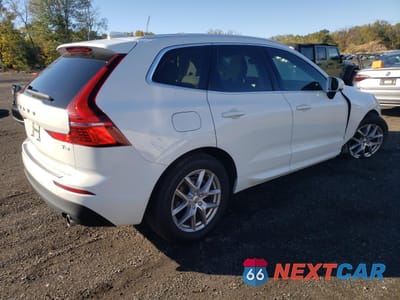 Trzecie zdjęcie samochodu z tyłu: 2020 VOLVO XC60 T5 MOMENTUM VIN:YV4102DK3L1423582 - miniatura