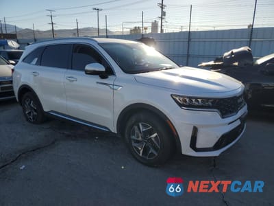 Czwarte zdjęcie samochodu z boku: 2023 KIA SORENTO EX VIN:KNDRH4LG7P5169624 - miniatura
