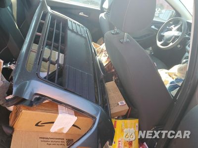 Zdjęcie 10 z 13 samochodu: 2013 FORD FOCUS SE VIN:1FADP3F24DL105626 - miniatura