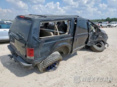 Trzecie zdjęcie samochodu z tyłu: 2005 FORD EXCURSION LIMITED VIN:1FMSU43P15ED38431 - miniatura