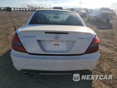 Zdjęcie 6 z 14 samochodu: 2005 MERCEDES-BENZ SLK 55 AMG VIN:WDBWK73F45F059438 - miniatura