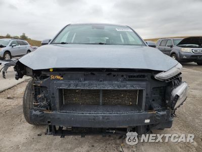 Piąte zdjęcie samochodu w środku: 2019 HYUNDAI KONA SE VIN:KM8K1CAA0KU294716 - miniatura