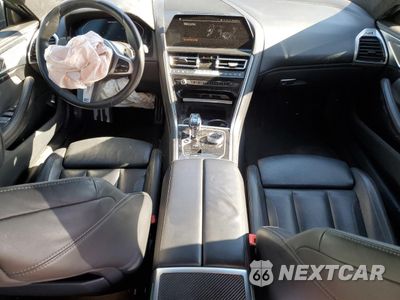 Zdjęcie 8 z 12 samochodu: 2022 BMW M850XI VIN:WBAGV8C09NCH96974 - miniatura
