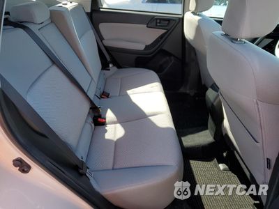 Zdjęcie 10 z 12 samochodu: 2014 SUBARU FORESTER 2.5I PREMIUM VIN:JF2SJAEC5EH411631 - miniatura