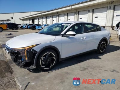 2025 KIA K4 EX 3KPFU4DE2SE003729 - główne zdjęcie licytacji z USA - miniatura