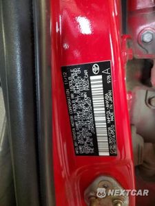 Zdjęcie 12 z 12 samochodu: 2012 TOYOTA PRIUS C VIN:JTDKDTB30C1524527 - miniatura