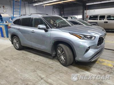 Czwarte zdjęcie samochodu z boku: 2020 TOYOTA HIGHLANDER PLATINUM VIN:5TDFZRBH8LS035104 - miniatura