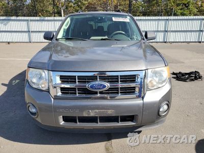 Piąte zdjęcie samochodu w środku: 2010 FORD ESCAPE XLT VIN:1FMCU9D76AKA78359 - miniatura