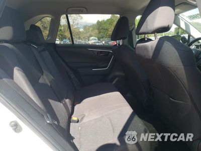 Zdjęcie 11 z 16 samochodu: 2024 TOYOTA RAV4 LE VIN:2T3H1RFV3RC254867 - miniatura