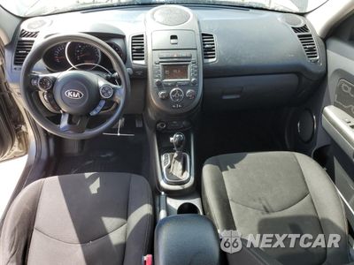 Zdjęcie 8 z 14 samochodu: 2013 KIA SOUL + VIN:KNDJT2A65D7630541 - miniatura