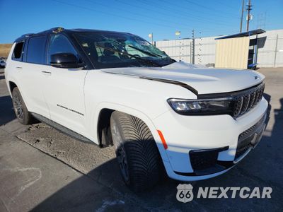 Czwarte zdjęcie samochodu z boku: 2024 JEEP GRAND CHEROKEE L SUMMIT VIN:1C4RJKEGXR8931769 - miniatura