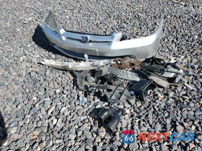 Zdjęcie 12 z 13 samochodu: 2000 HONDA ACCORD LX VIN:1HGCG1644YA021790 - miniatura
