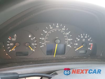 Zdjęcie 9 z 12 samochodu: 2002 MERCEDES-BENZ CLK 320 VIN:WDBLK65G91T055253 - miniatura