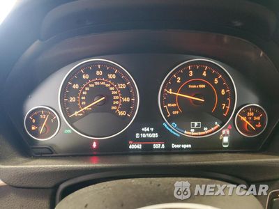 Zdjęcie 9 z 15 samochodu: 2017 BMW 330 XI VIN:WBA8D9C39HA011468 - miniatura