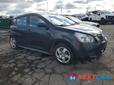 Czwarte zdjęcie samochodu z boku: 2010 PONTIAC VIBE VIN:5Y2SP6E83AZ417549 - miniatura