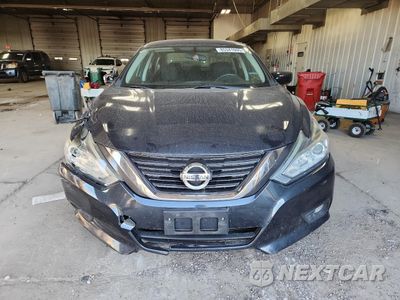Piąte zdjęcie samochodu w środku: 2016 NISSAN ALTIMA 2.5 VIN:1N4AL3AP6GC145924 - miniatura