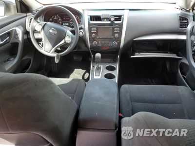 Zdjęcie 8 z 14 samochodu: 2015 NISSAN ALTIMA 2.5 VIN:1N4AL3AP9FC168077 - miniatura