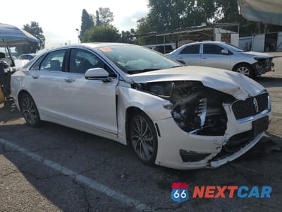 Czwarte zdjęcie samochodu z boku: 2018 LINCOLN MKZ RESERVE VIN:3LN6L5FC2JR605487 - miniatura