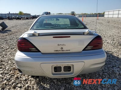 Zdjęcie 6 z 12 samochodu: 2004 PONTIAC GRAND AM SE1 VIN:1G2NF52E14C220041 - miniatura