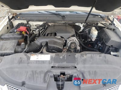 Zdjęcie 12 z 15 samochodu: 2011 CADILLAC ESCALADE ESV PLATINUM VIN:1GYS4KEF5BR265043 - miniatura