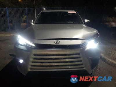 Piąte zdjęcie samochodu w środku: 2025 LEXUS TX 350 BAS VIN:5TDAAAB61SS027359 - miniatura