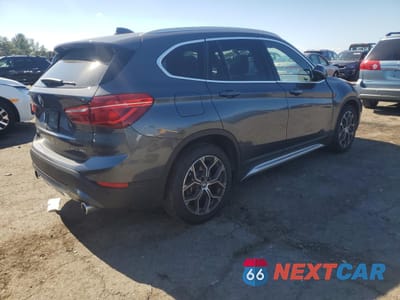 Trzecie zdjęcie samochodu z tyłu: 2022 BMW X1 XDRIVE28I VIN:WBXJG9C07N5U60818 - miniatura