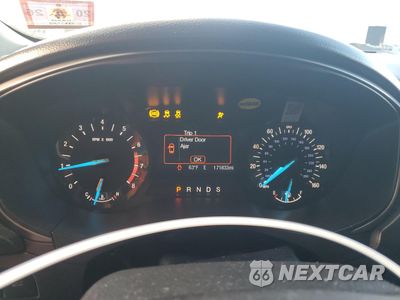 Zdjęcie 9 z 14 samochodu: 2017 FORD FUSION SE VIN:3FA6P0H97HR130819 - miniatura