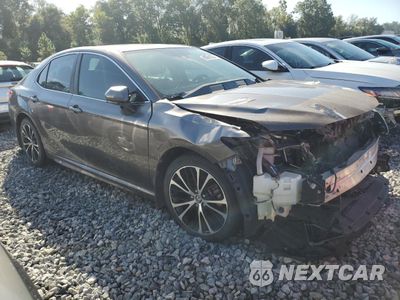 Czwarte zdjęcie samochodu z boku: 2019 TOYOTA CAMRY L VIN:4T1B11HK5KU706762 - miniatura
