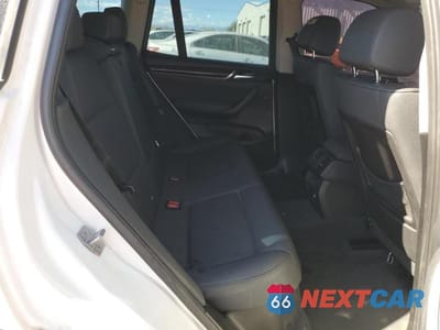 Zdjęcie 11 z 12 samochodu: 2017 BMW X3 SDRIVE28I VIN:5UXWZ7C57H0U45510 - miniatura