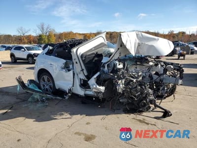 Czwarte zdjęcie samochodu z boku: 2025 AUDI Q5 PREMIUM 45 VIN:WA1GAAFY5S2052787 - miniatura