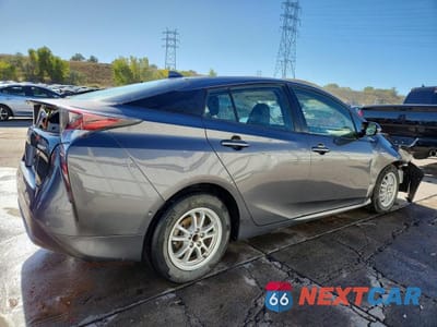 Trzecie zdjęcie samochodu z tyłu: 2018 TOYOTA PRIUS VIN:JTDKBRFU9J3596405 - miniatura