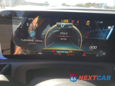 Zdjęcie 9 z 12 samochodu: 2022 MERCEDES-BENZ CLA AMG 35 4MATIC VIN:W1K5J5BB9NN288762 - miniatura