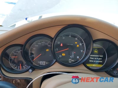 Zdjęcie 9 z 12 samochodu: 2015 PORSCHE PANAMERA 2 VIN:WP0AA2A79FL001499 - miniatura