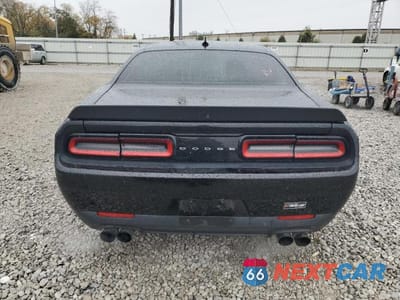 Zdjęcie 6 z 11 samochodu: 2015 DODGE CHALLENGER SRT HELLCAT VIN:2C3CDZC96FH834430 - miniatura
