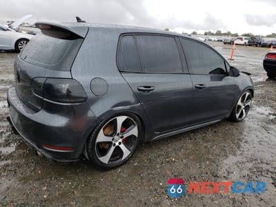 Trzecie zdjęcie samochodu z tyłu: 2011 VOLKSWAGEN GTI VIN:WVWGD7AJ0BW313925 - miniatura