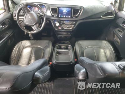 Zdjęcie 8 z 14 samochodu: 2020 CHRYSLER PACIFICA TOURING L VIN:2C4RC1BG5LR185820 - miniatura