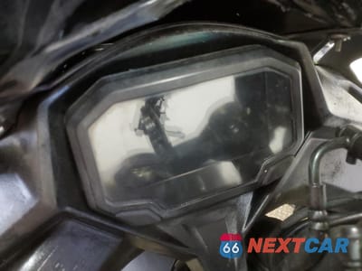 Zdjęcie 7 z 10 samochodu: 2023 KAWASAKI ZX400 S VIN:ML5ZXCS1XPDA01277 - miniatura