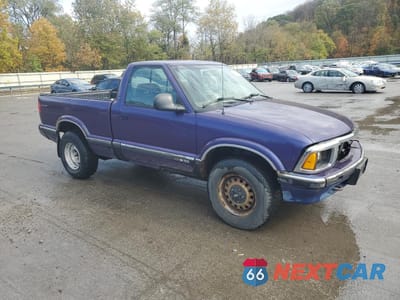 Czwarte zdjęcie samochodu z boku: 1994 CHEVROLET S TRUCK S10 VIN:1GCDT14Z0RK145841 - miniatura
