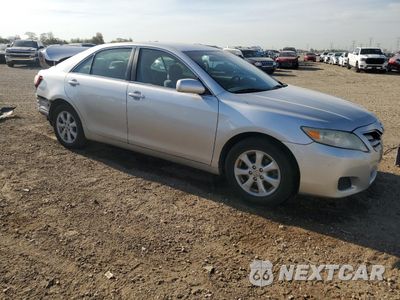 Czwarte zdjęcie samochodu z boku: 2011 TOYOTA CAMRY BASE VIN:4T1BF3EKXBU666616 - miniatura