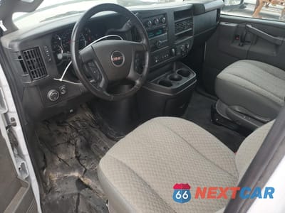 Zdjęcie 8 z 13 samochodu: 2023 GMC SAVANA UTILITY / SERVICE VAN VIN:1GD07RFP5P1122034 - miniatura