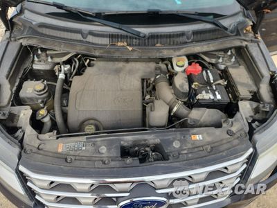 Zdjęcie 12 z 16 samochodu: 2017 FORD EXPLORER XLT VIN:1FM5K8D84HGB03029 - miniatura
