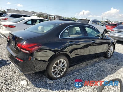 Trzecie zdjęcie samochodu z tyłu: 2020 MERCEDES-BENZ A 220 VIN:W1K3G4EB7LJ234666 - miniatura