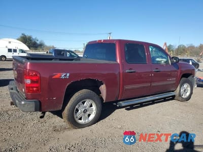 Trzecie zdjęcie samochodu z tyłu: 2013 CHEVROLET SILVERADO K1500 LT VIN:3GCPKSE72DG168377 - miniatura